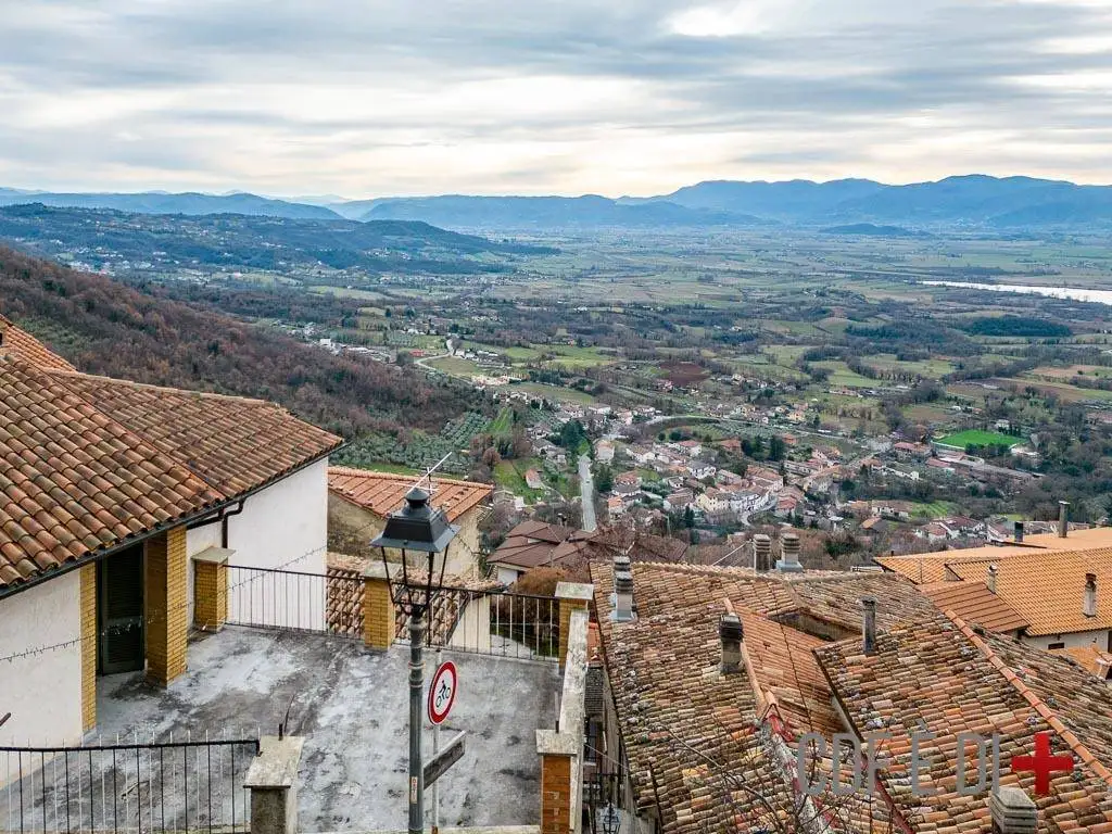 Villa in vendita a Poggio Bustone
