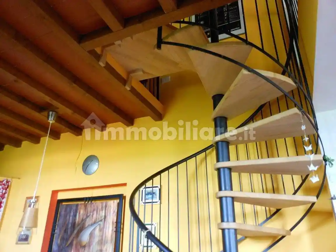 Appartamento in vendita a Prato