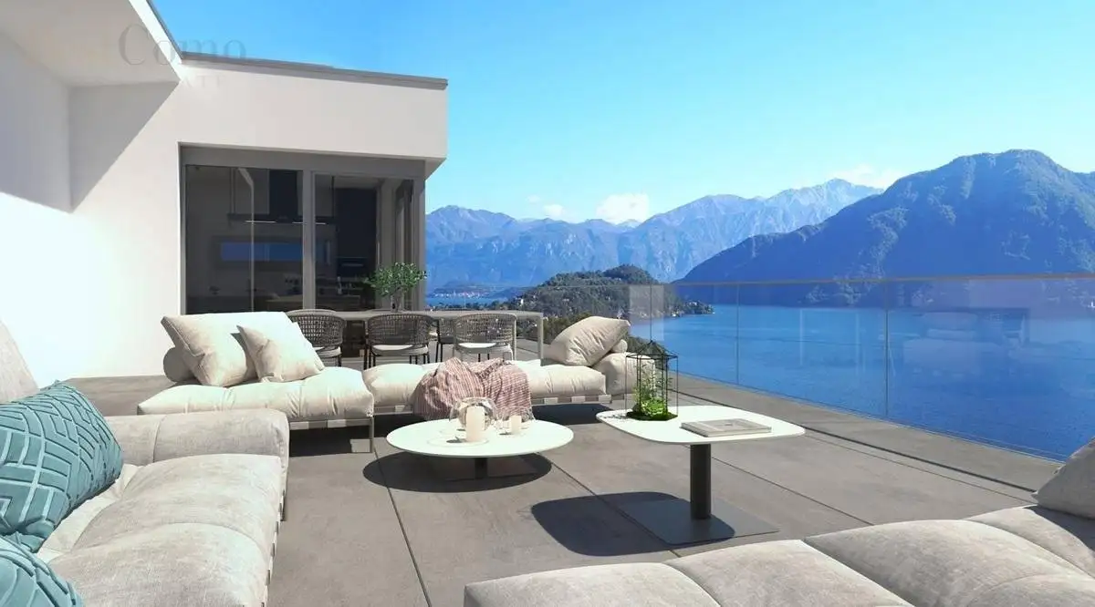 Villa in vendita a Sala Comacina