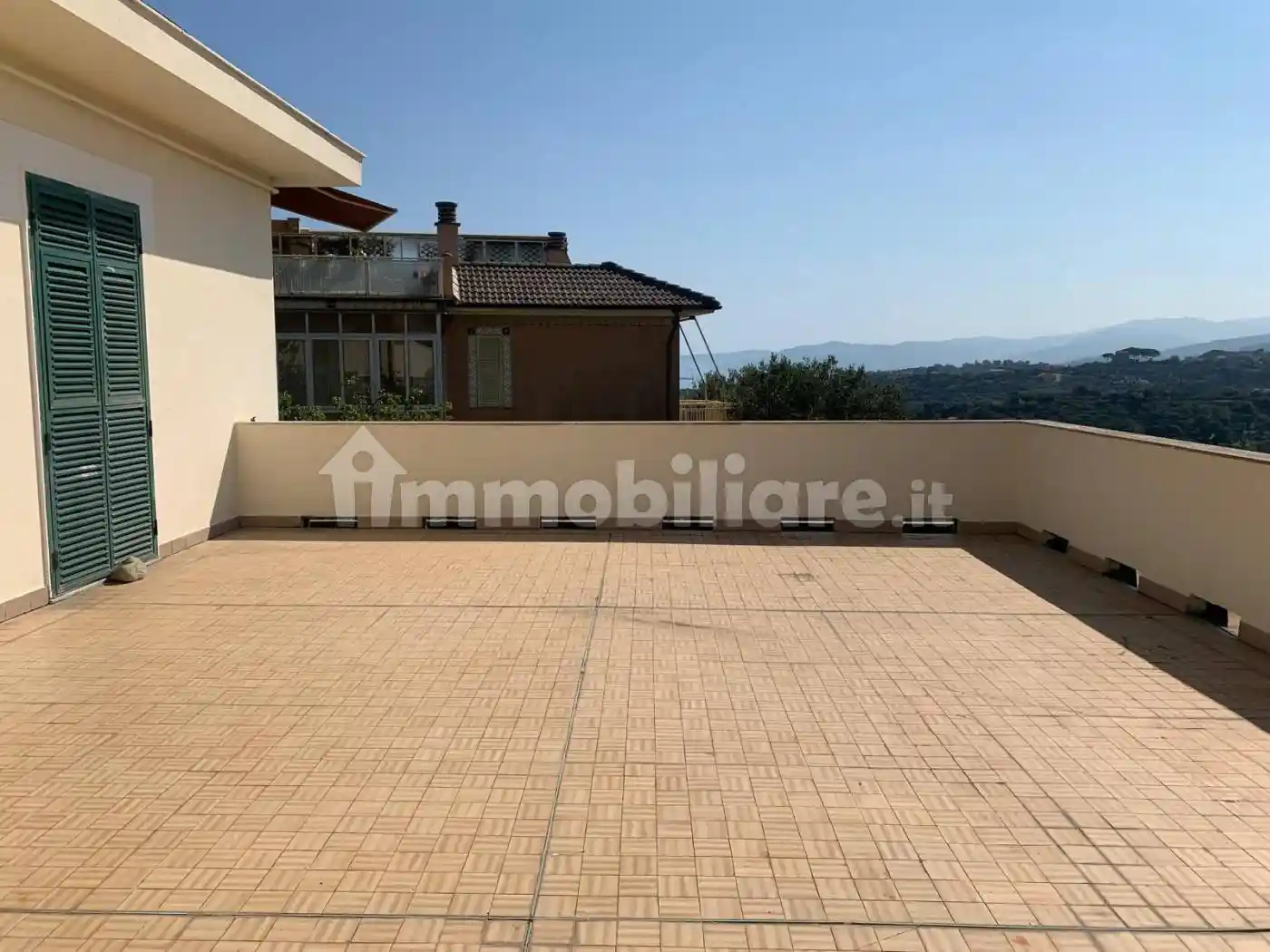 Appartamento in vendita a Celle Ligure