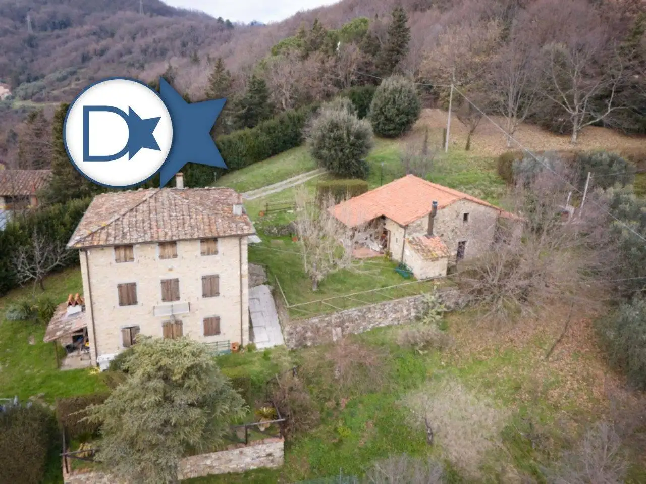 Rustico - Casale in vendita a Lucca