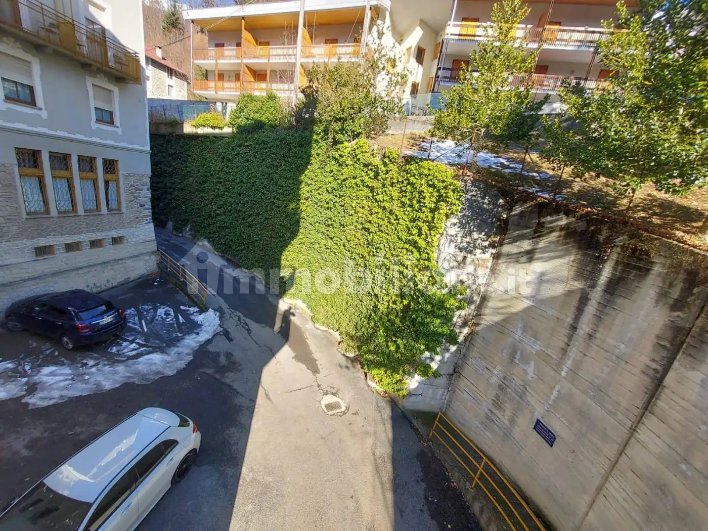 Trilocale via Pian del Tetto , 2, Centro, Ala di Stura - foto 4