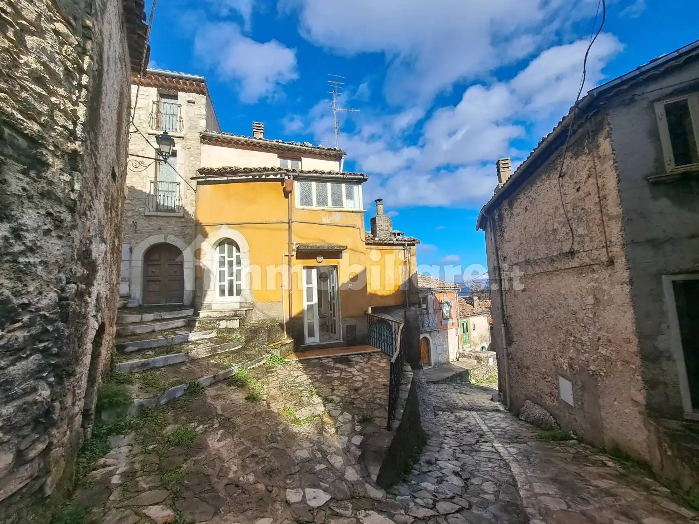 Rustico - Casale in vendita a Guardiaregia