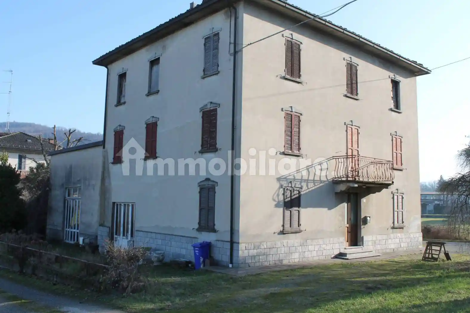 Villa in vendita a Traversetolo