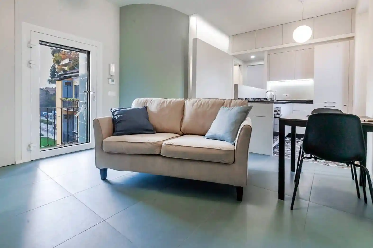 Trilocale via Gaetano De Castillia 20, Isola, Milano - foto 4