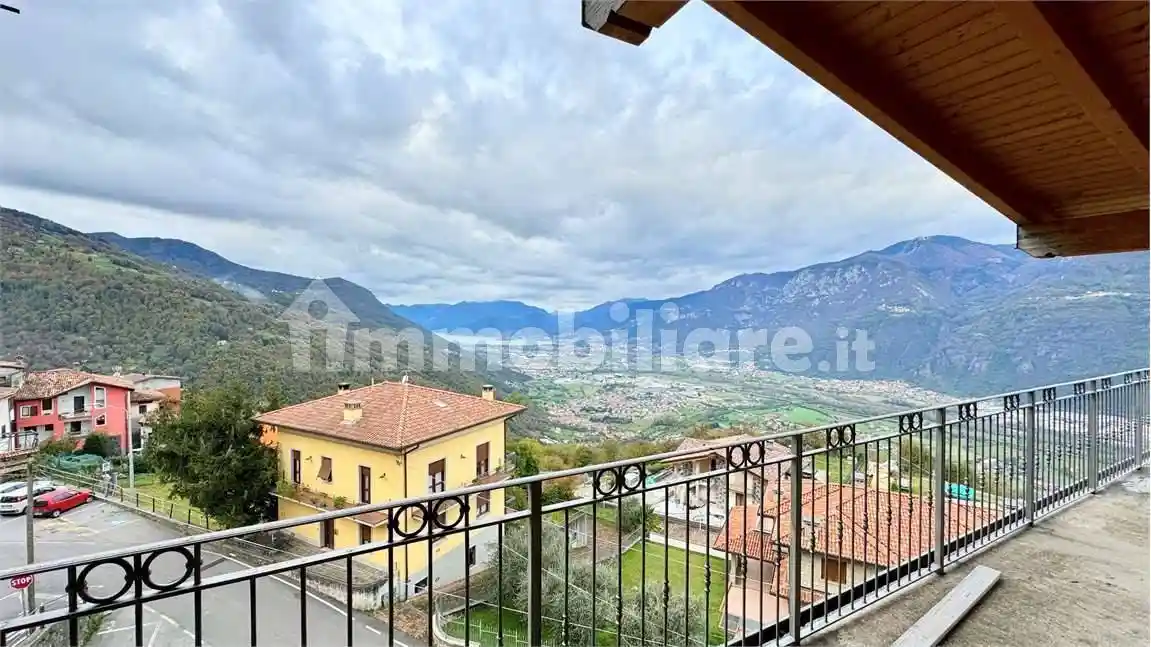 Appartamento in vendita a Artogne