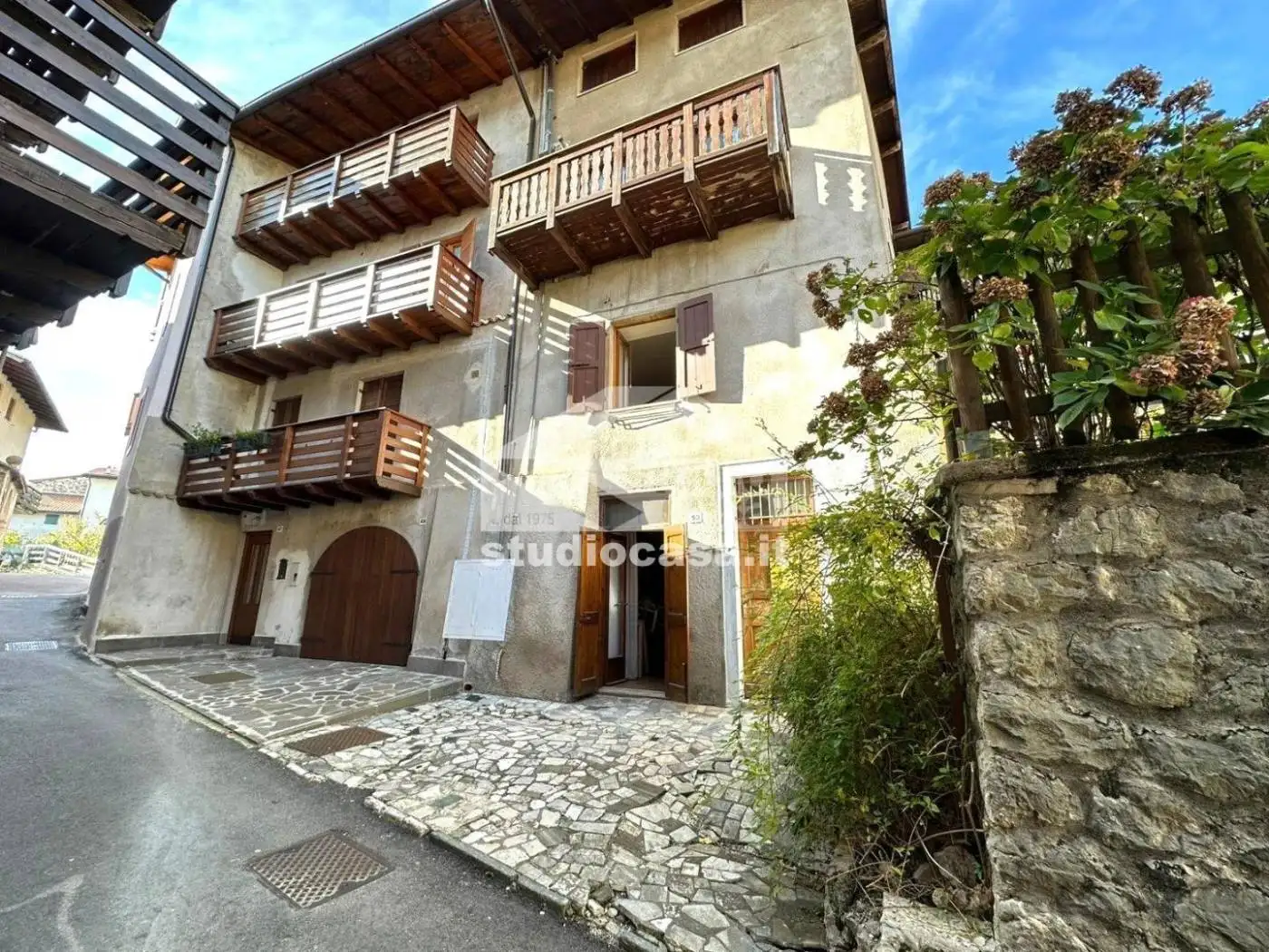 Casa indipendente in vendita a Villa Lagarina