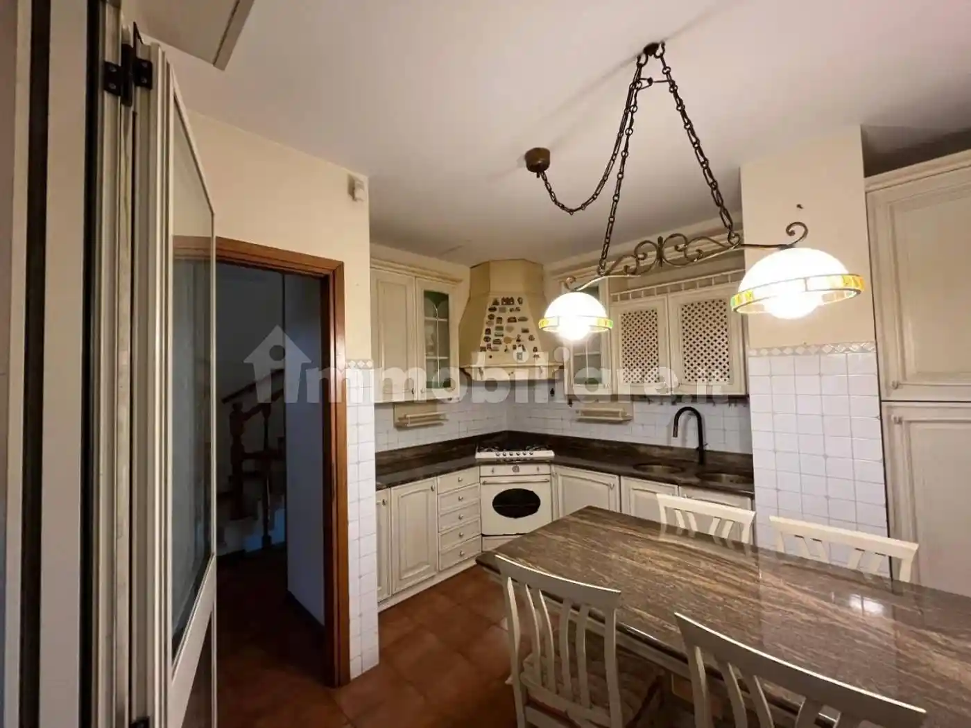 Casa indipendente in vendita a Luni