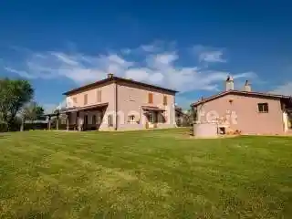 Rustico - Casale in vendita a Magliano in Toscana