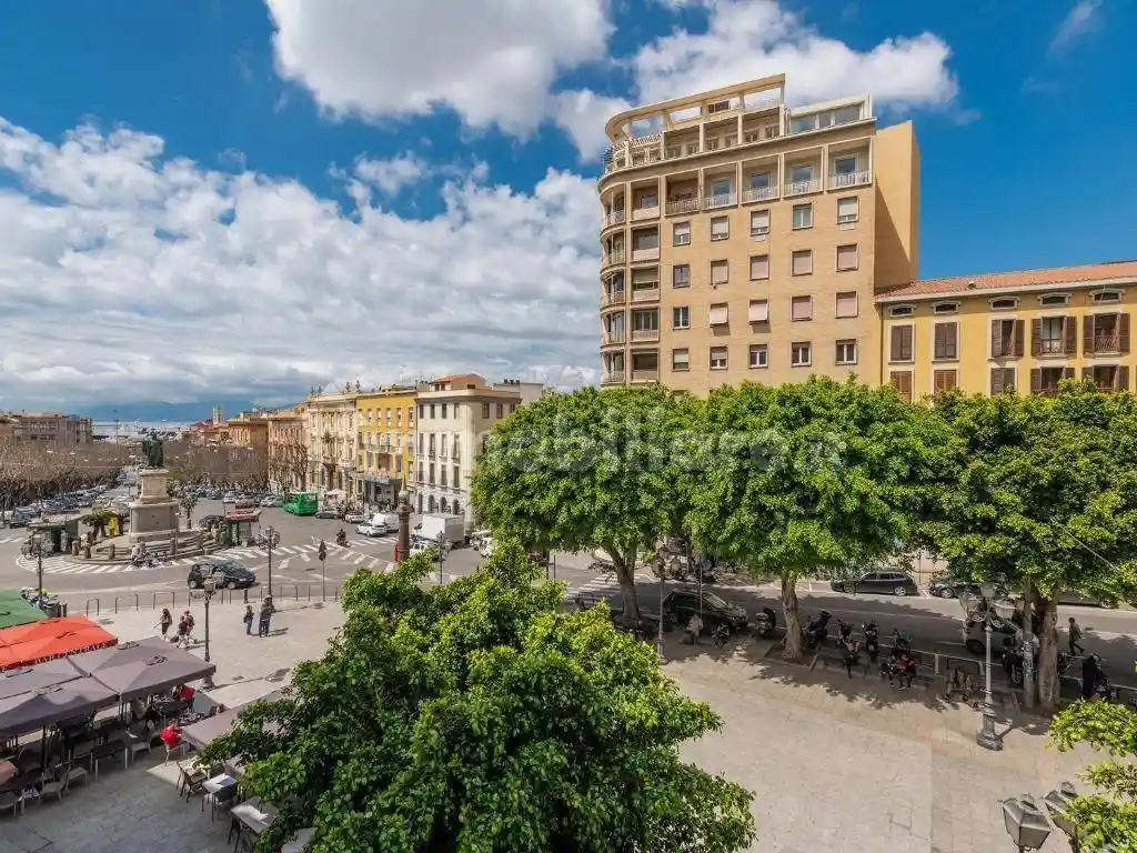 Appartamento in vendita a Cagliari