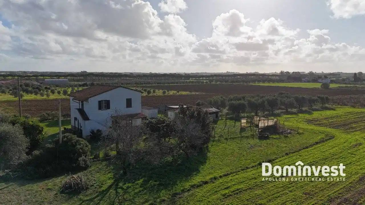 Rustico - Casale in vendita a Capalbio