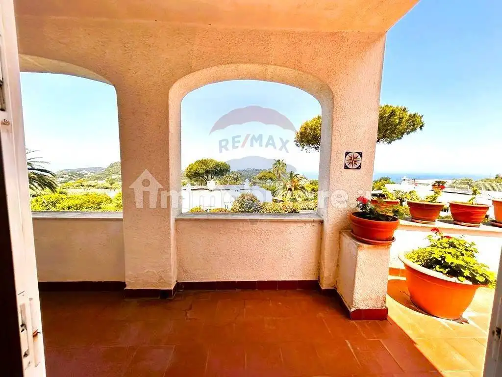 Villa in vendita a Lacco Ameno