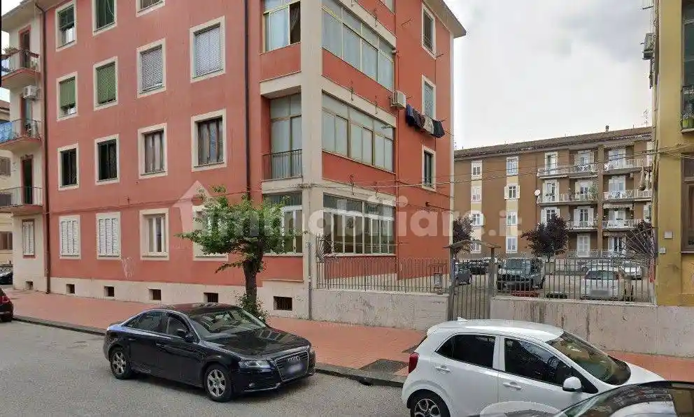 Quadrilocale via Roma 9, Emanuele II, C. Colombo, Morelli e Silvati, Avellino - foto 2