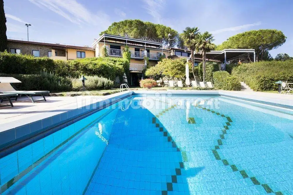 Villa in vendita a Arezzo