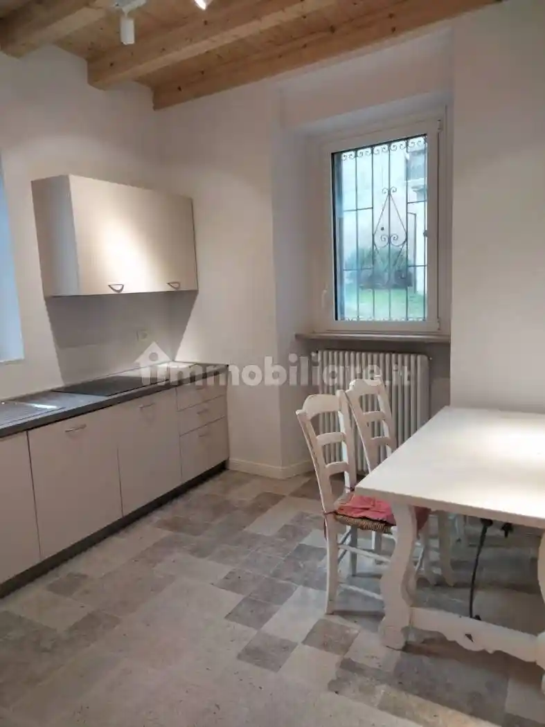 Villetta a schiera in affitto a Desenzano del Garda