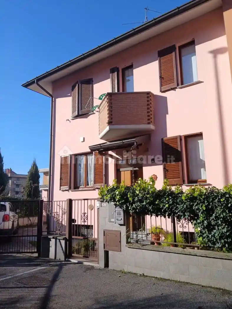 Villa in vendita a Sant'Angelo Lodigiano