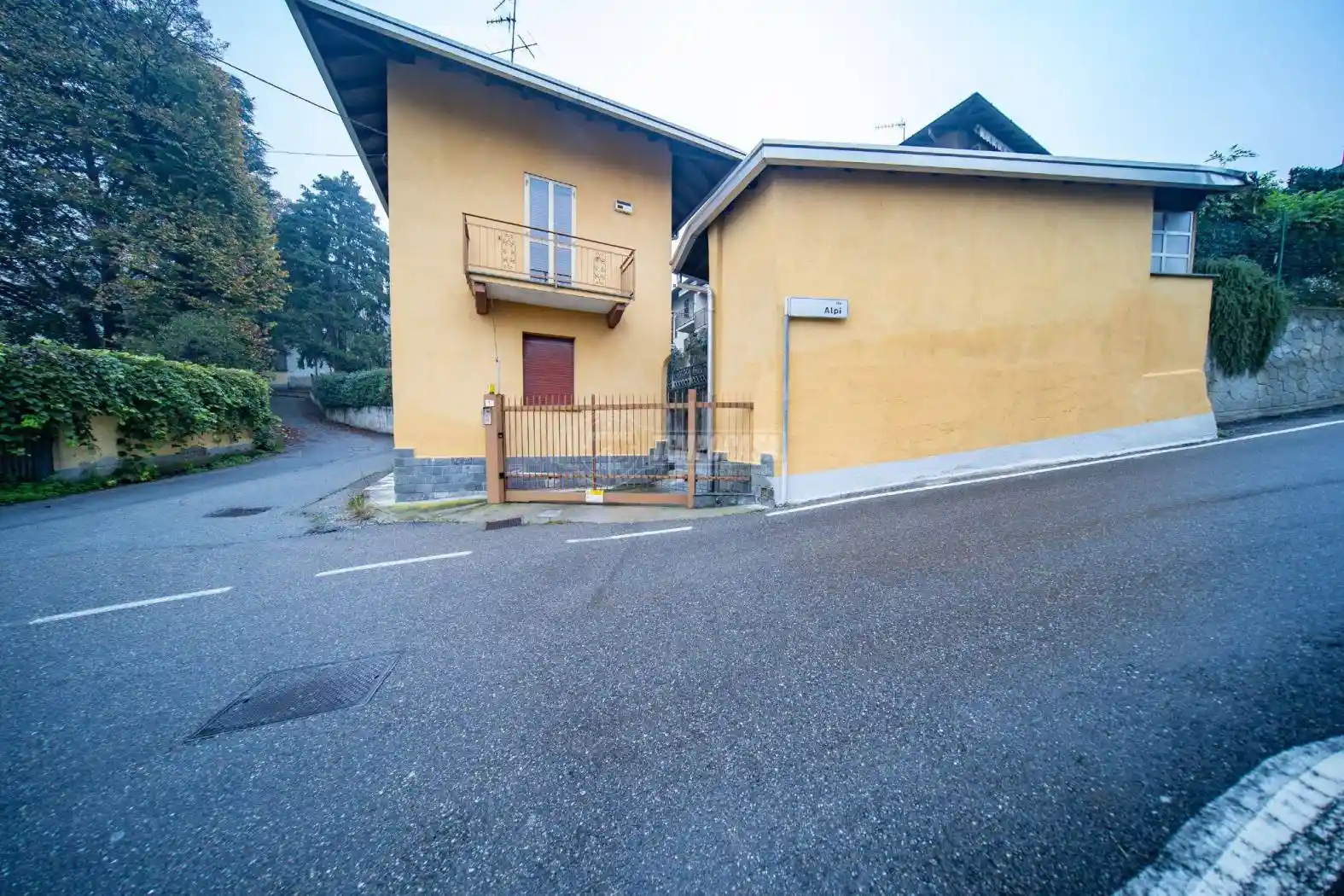 Villa in vendita a Oggiona con Santo Stefano