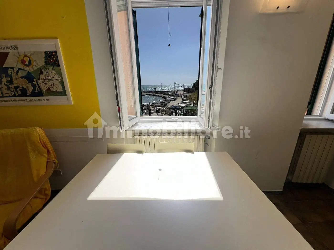 Appartamento in affitto a Lerici