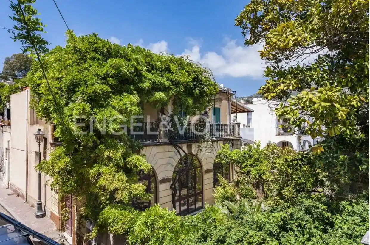 Villa in vendita a Lipari