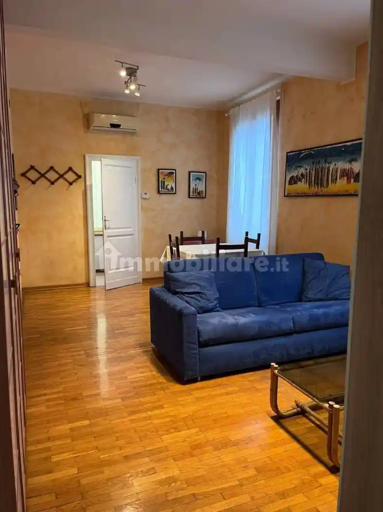 Appartamento in affitto a Parma