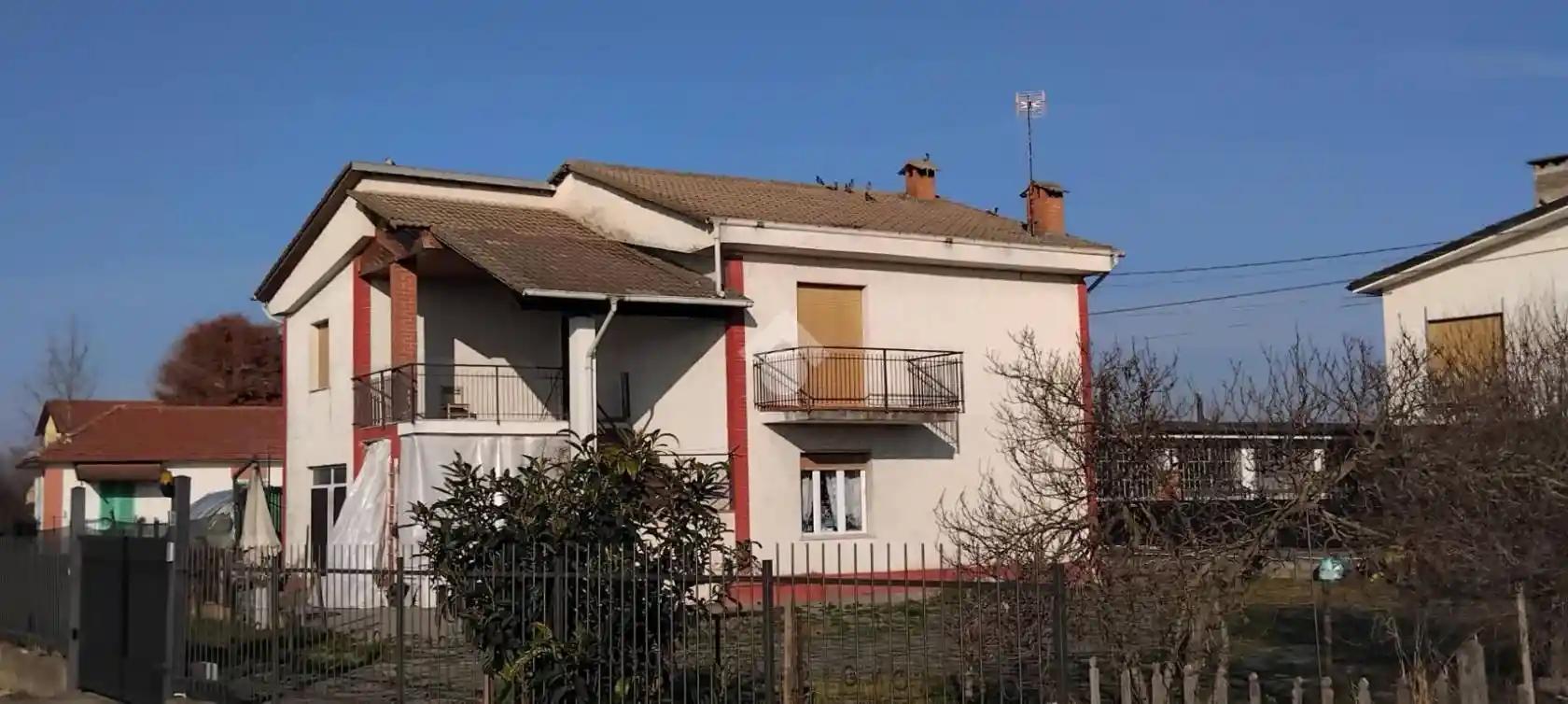 Villa - foto 2