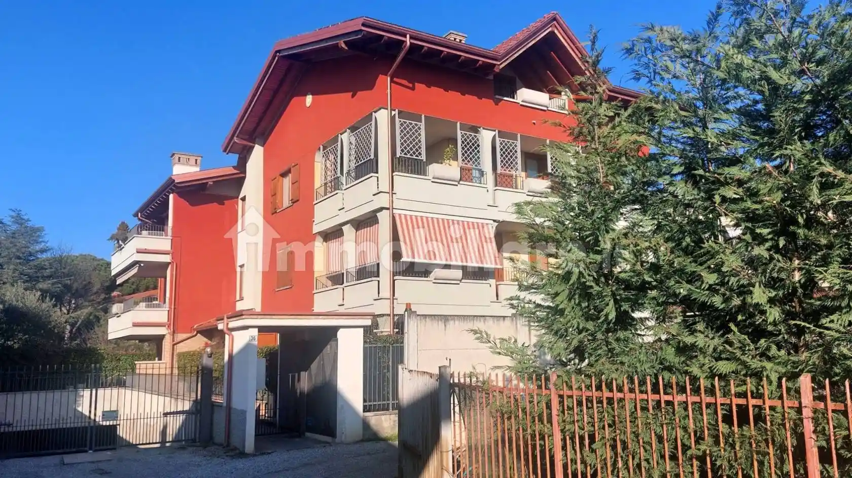 Appartamento in vendita a Vaprio d'Adda