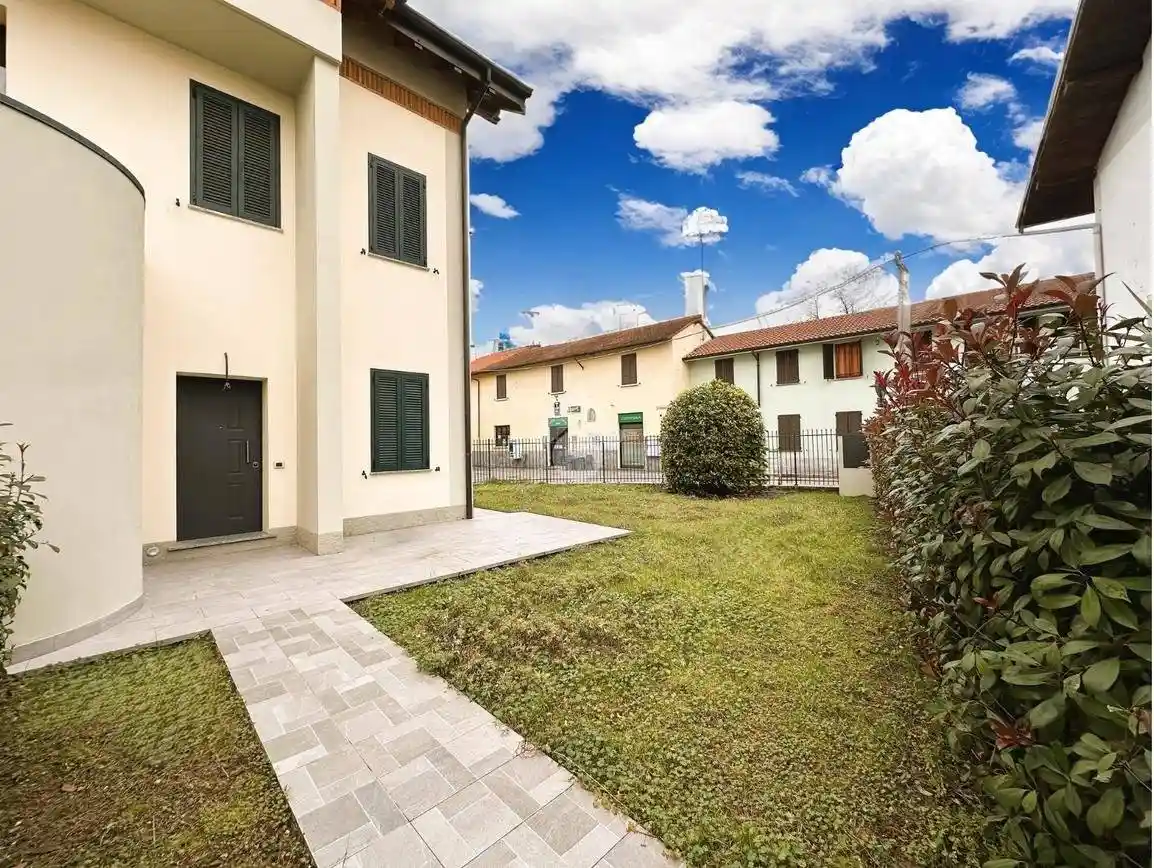 Appartamento in vendita a Vimercate