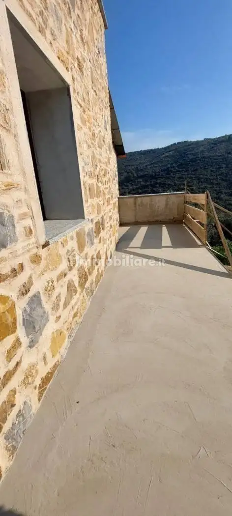 Villa bifamiliare regione Peirè, Civezza - foto 5