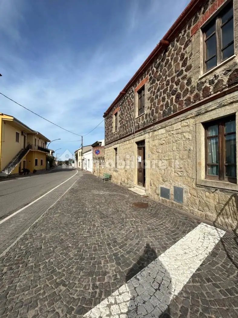 Casa indipendente in vendita a Siamanna