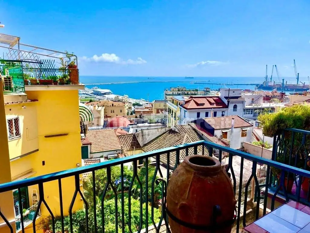 Appartamento in vendita a Salerno