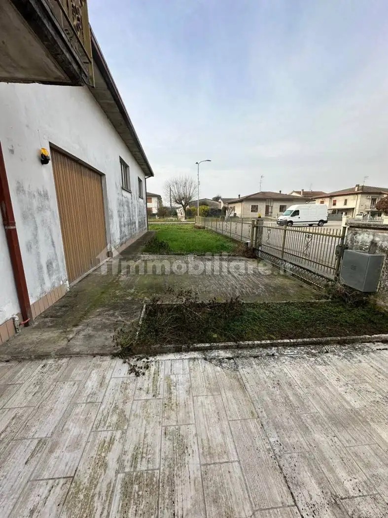 Terratetto unifamiliare 381 m², buono stato, Centro, Bonavigo - foto 5