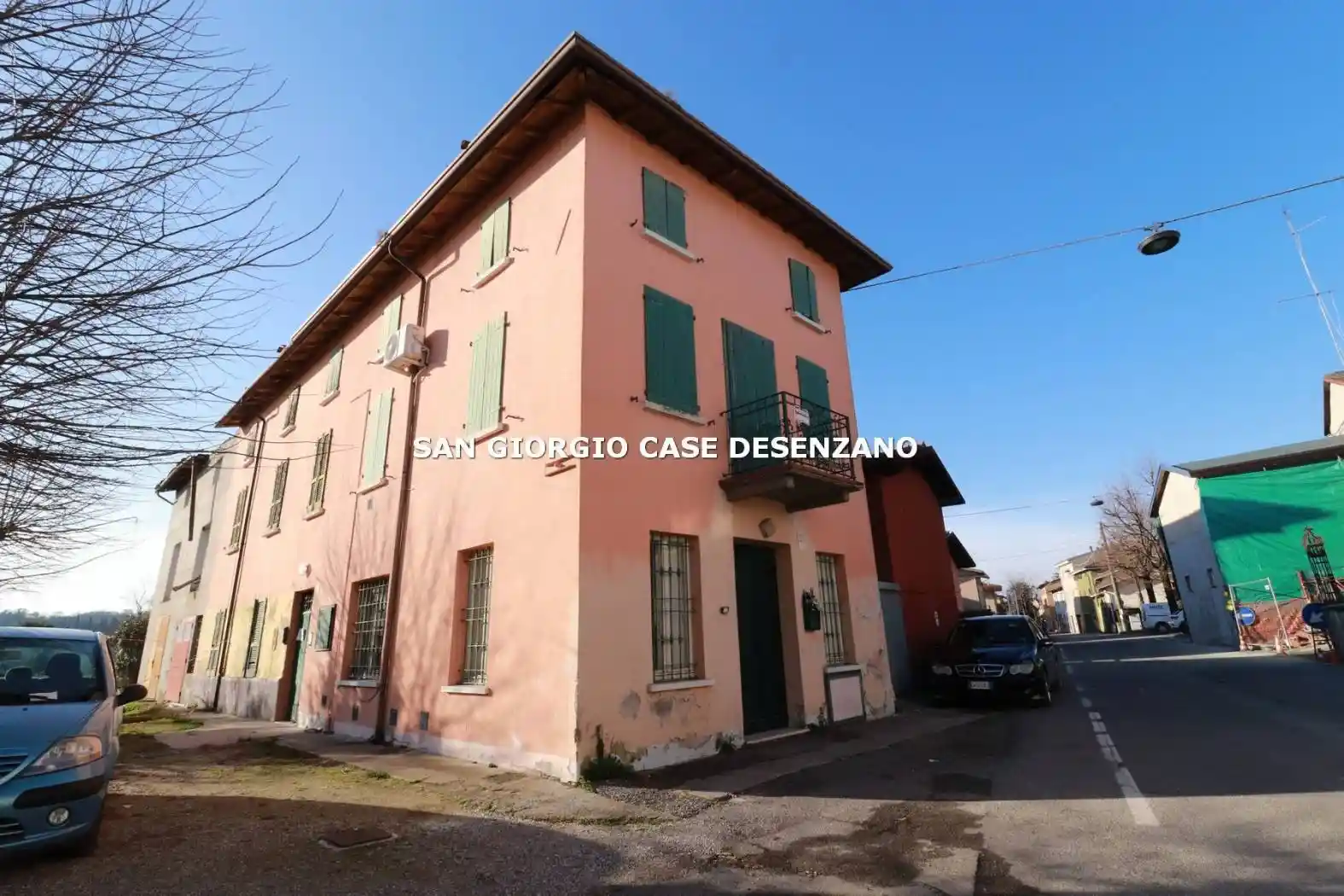 Casa indipendente in vendita a Lonato del Garda