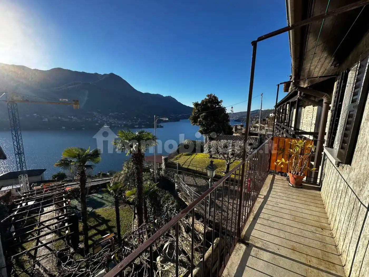 Casa indipendente in vendita a Carate Urio