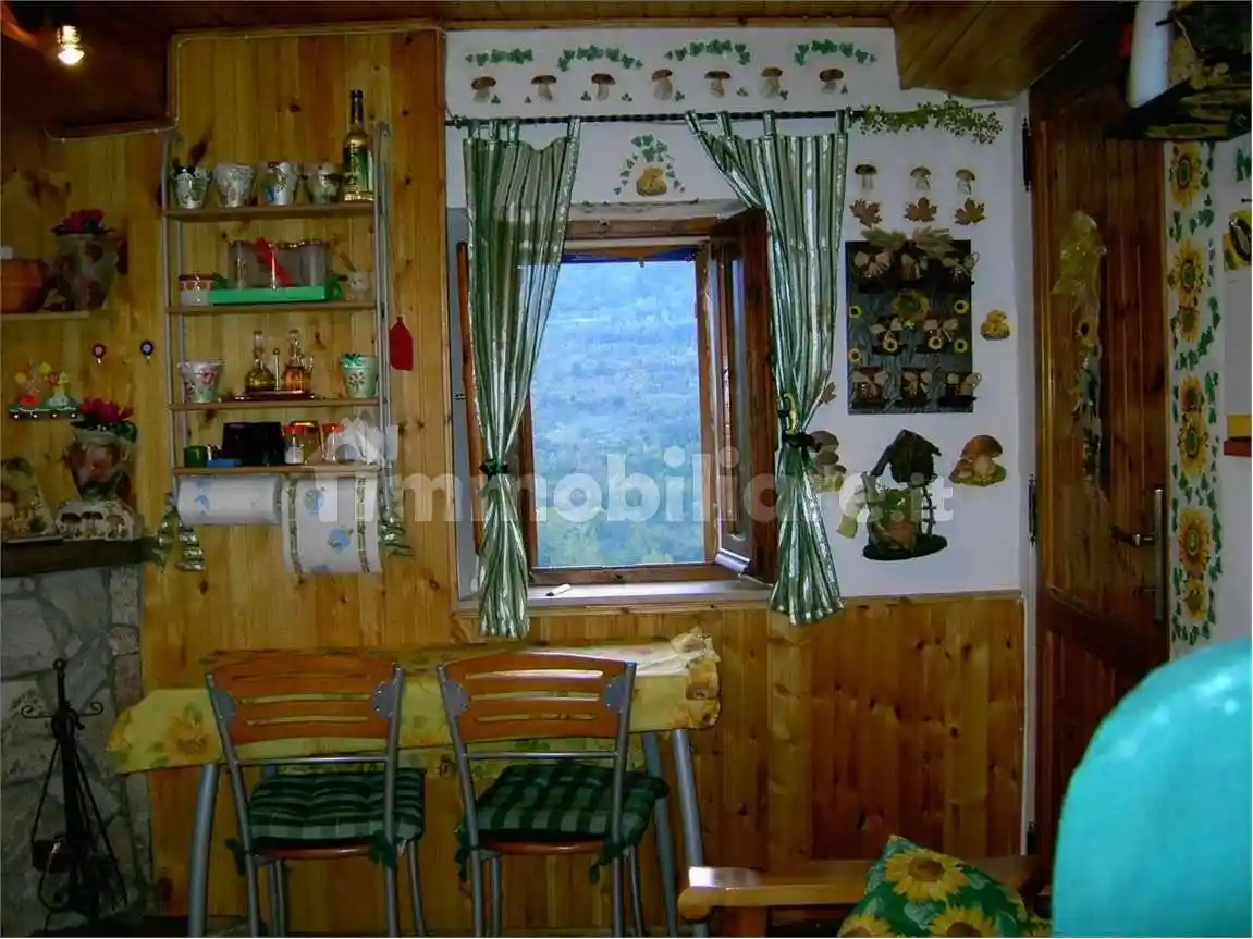 Bilocale via Arco Tasciola , 8, Centro, Capistrello - foto 4