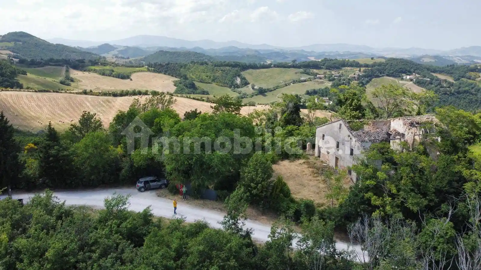 Rustico - Casale in vendita a Urbino