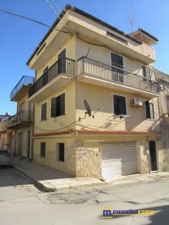 Casa indipendente in vendita a Pachino