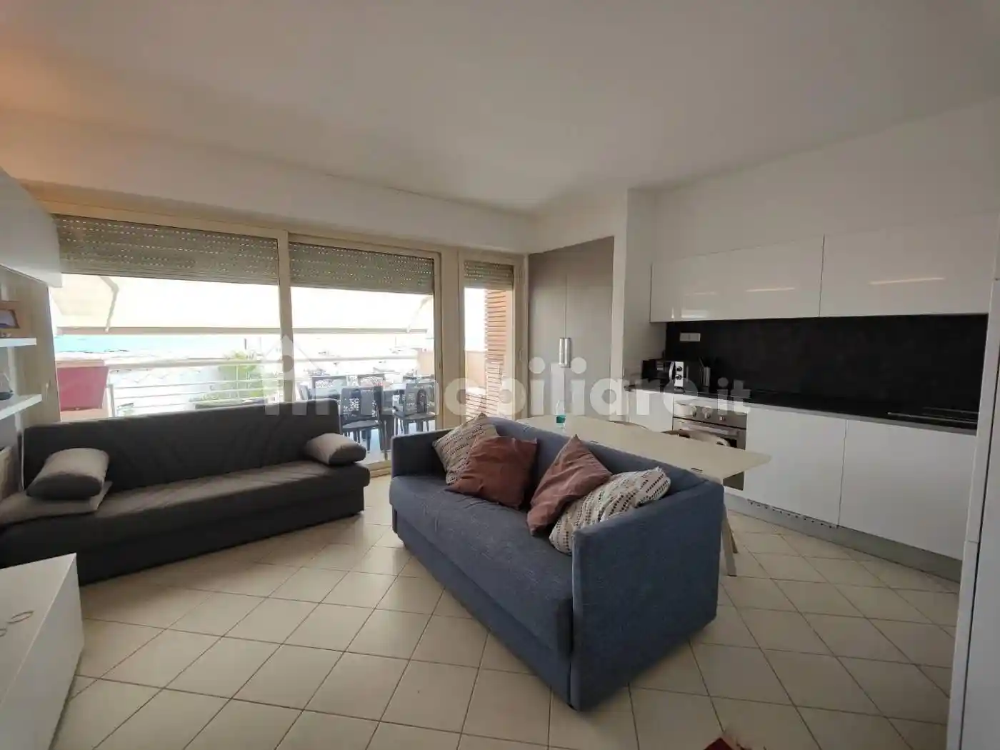 Appartamento in affitto a Ameglia