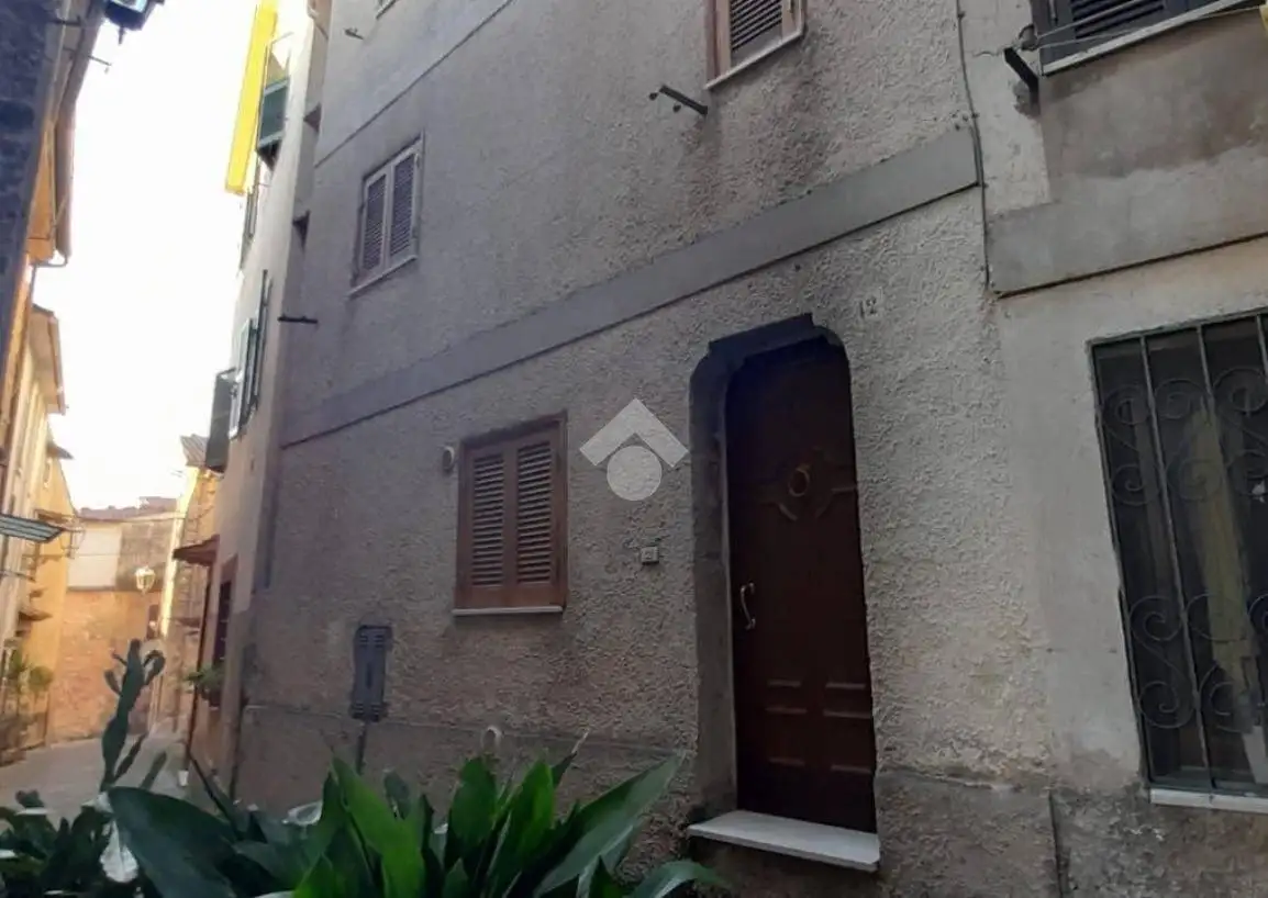 Casa indipendente in vendita a Collepardo