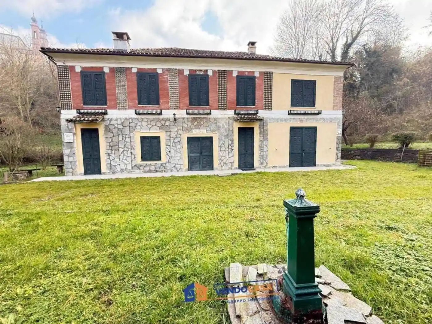 Villa in vendita a Costigliole d'Asti