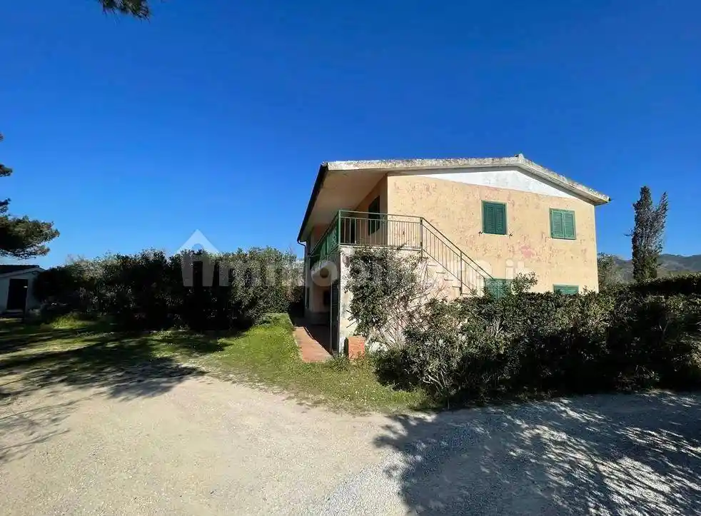 Casa indipendente in vendita a Portoferraio