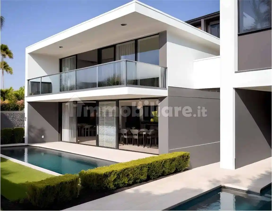 Villa in vendita a Lonato del Garda