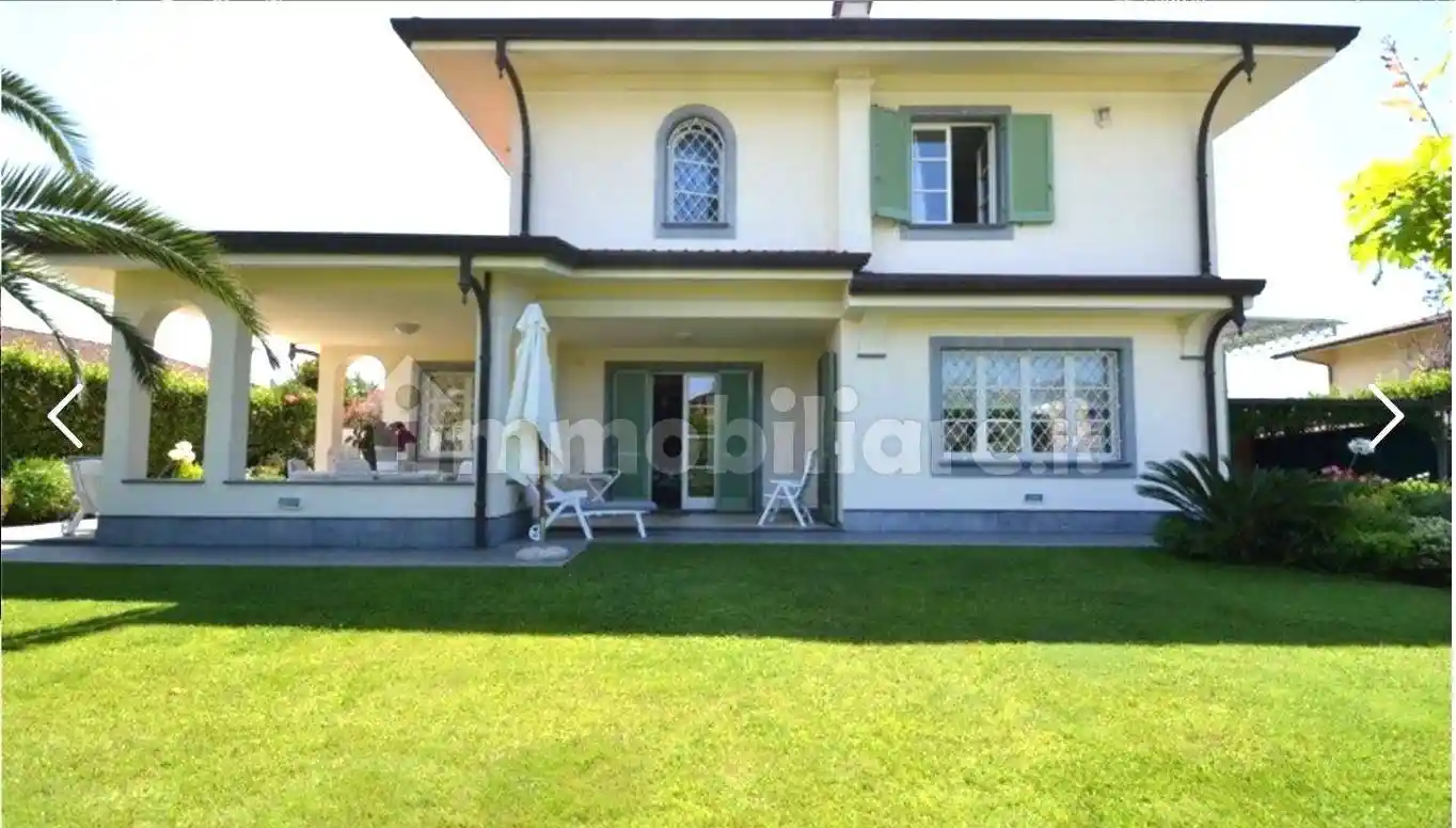 Villa in vendita a Forte dei Marmi