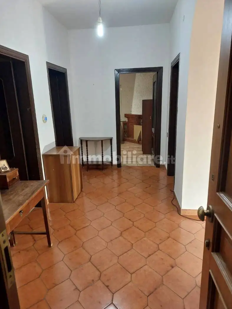 Appartamento in villa Strada Statale dei Due Principati Tratto 1, Contrada - foto 5