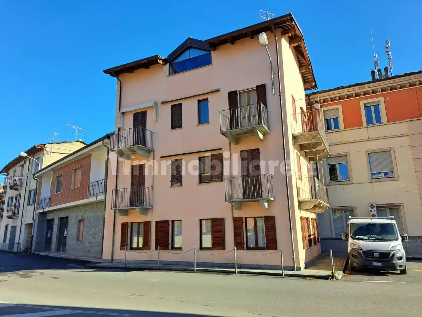 Appartamento in vendita a Paesana