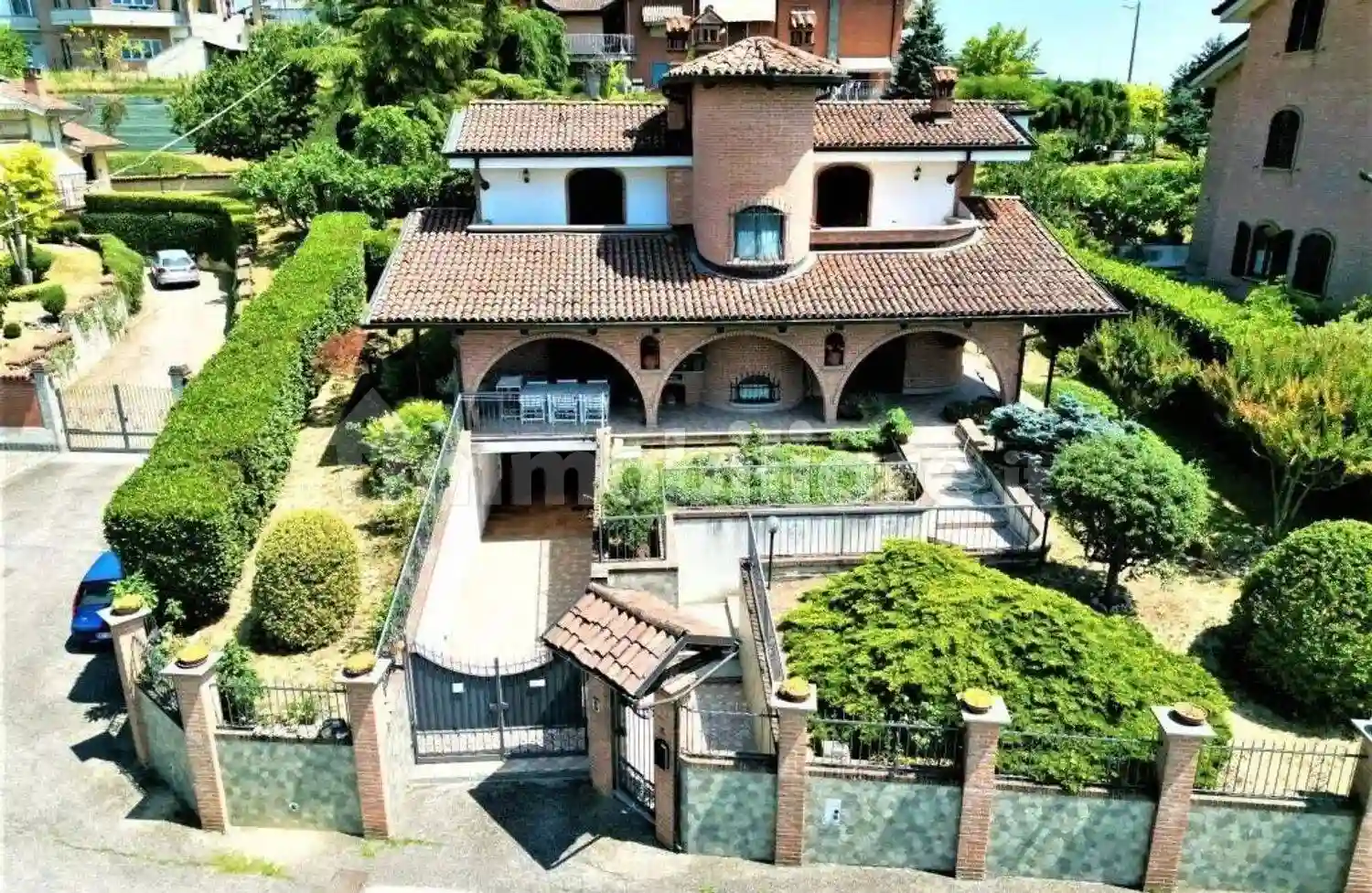 Villa - foto 2