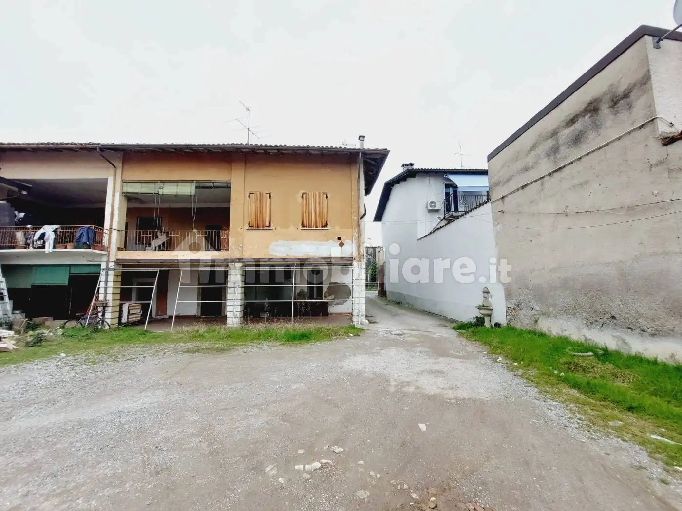 Appartamento in vendita a Brescia