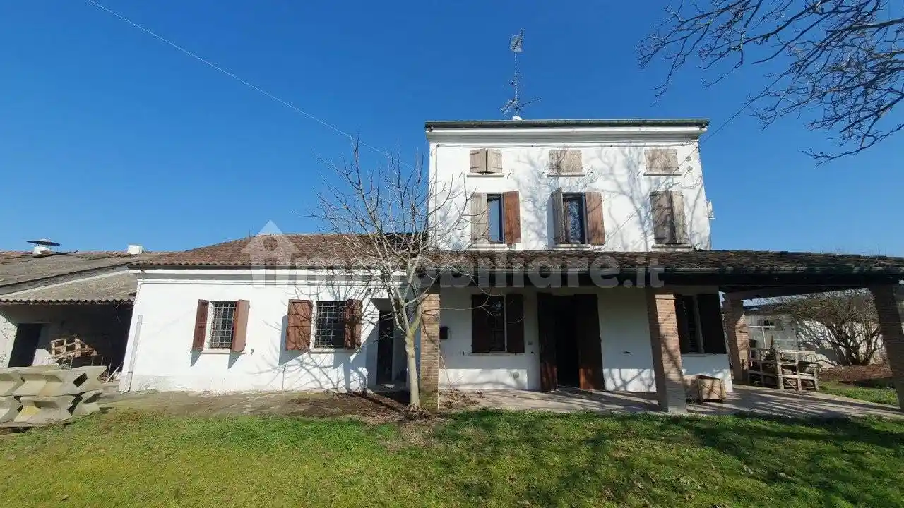 Villa in vendita a Concordia sulla Secchia