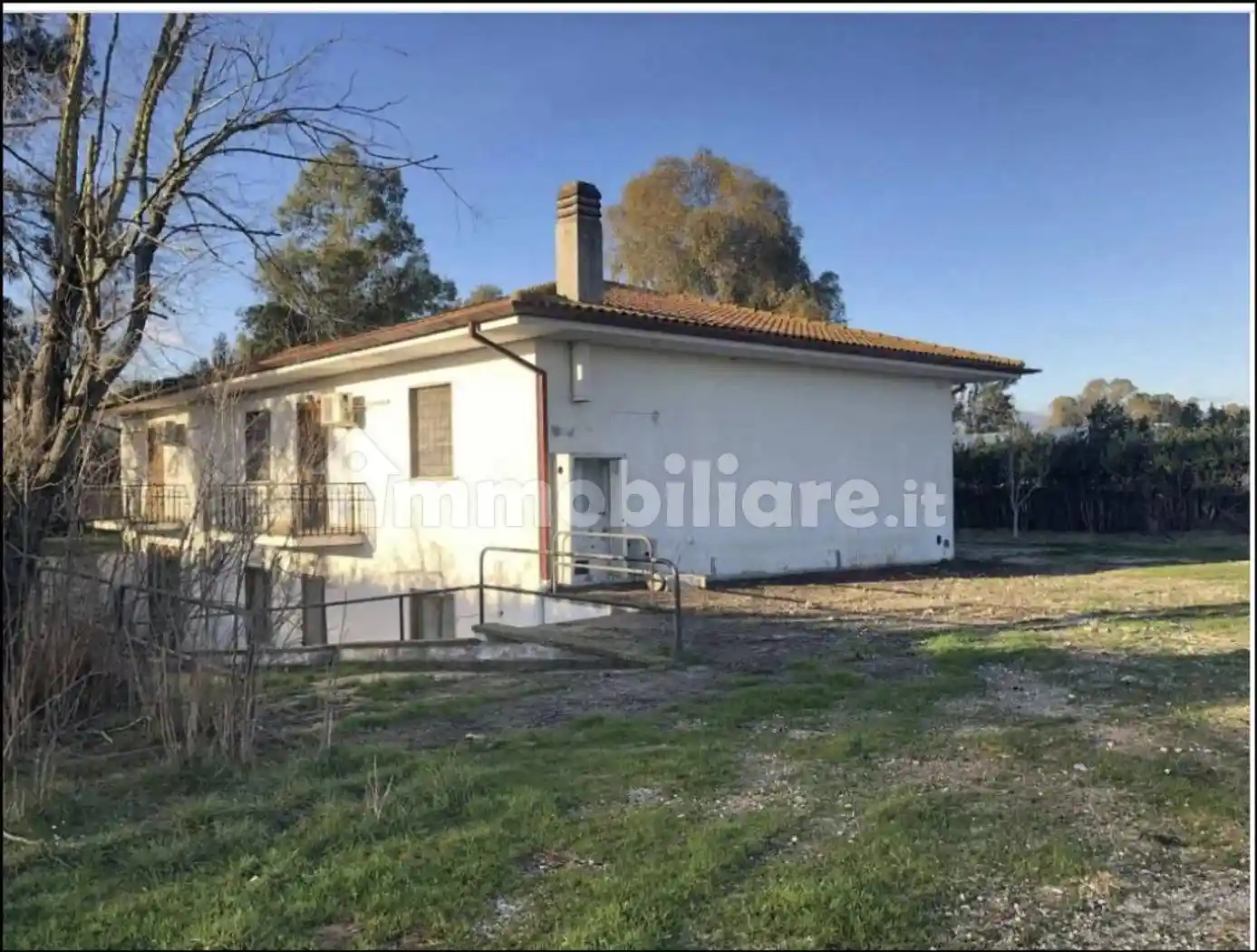 Palazzo - Edificio in vendita a Sabaudia