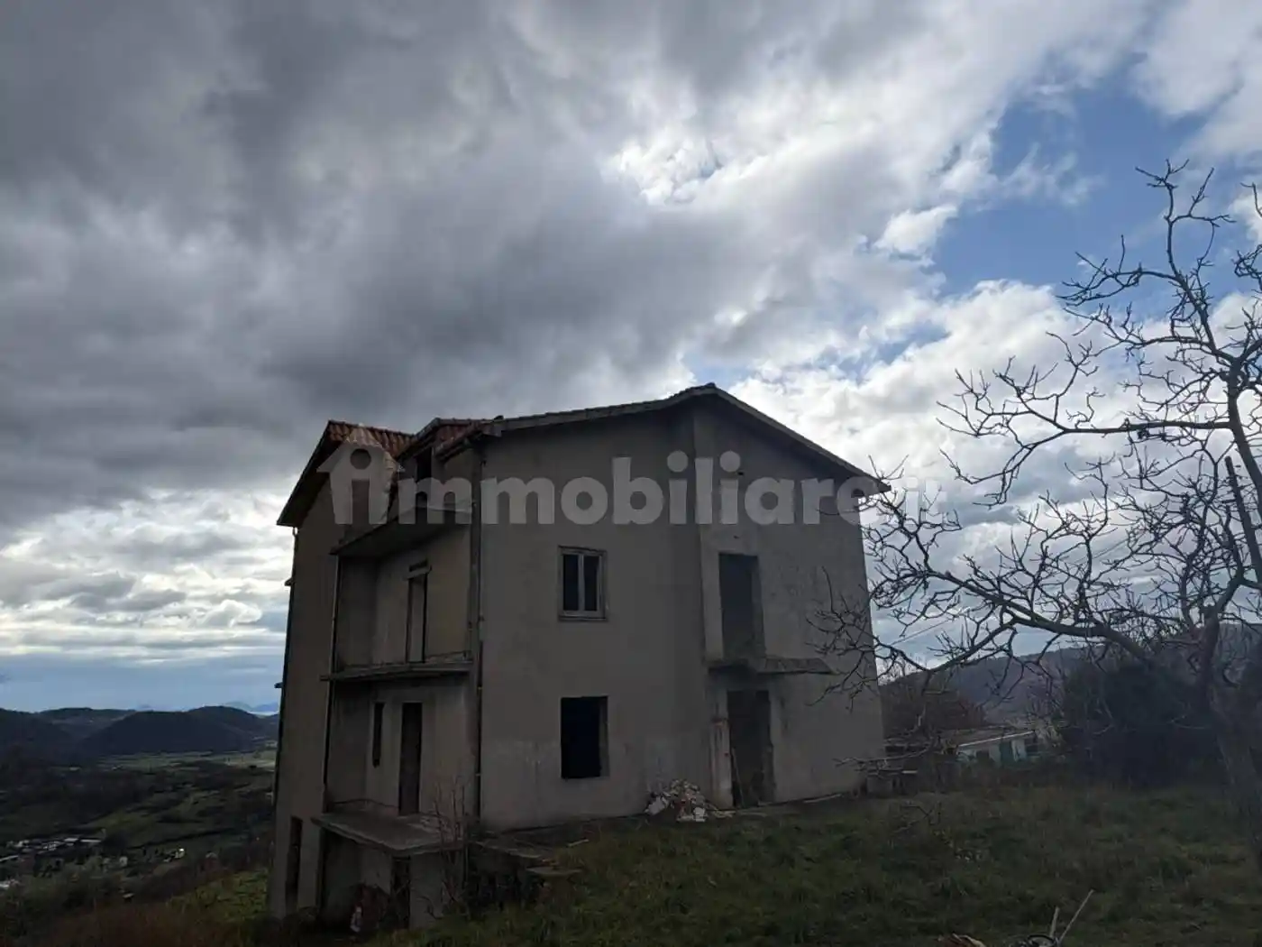 Villa in vendita a Torre Cajetani