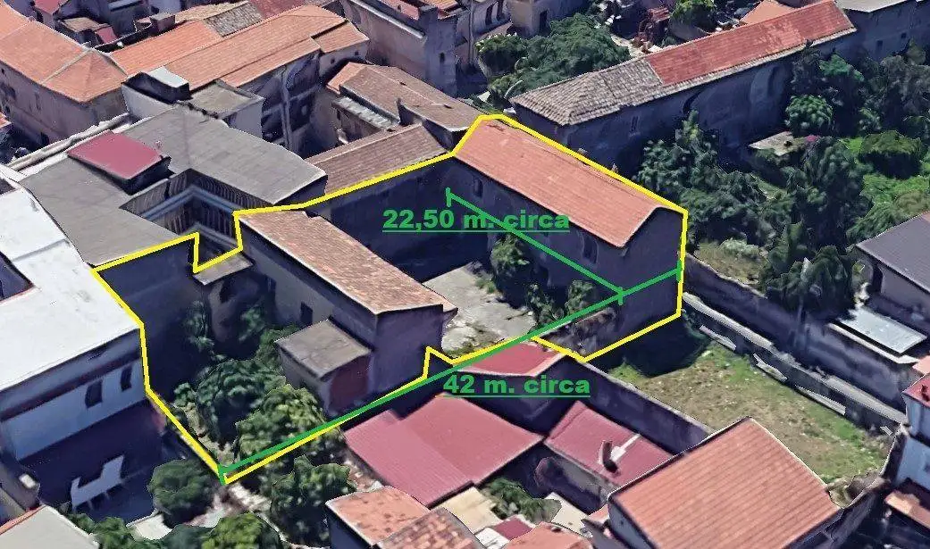 Palazzo - Edificio in vendita a San Prisco